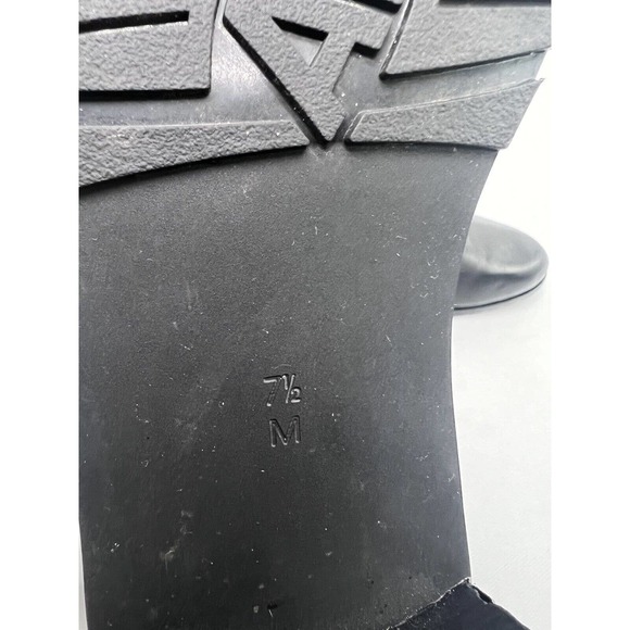 Vaneli Black Leather Zip Up Ankle Booties Boots Women's Size 7.5M - Picture 6 of 6